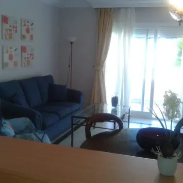 Sale of middle floor apartment in Puerto Banús