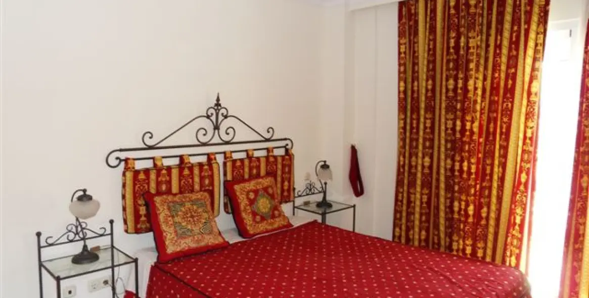 Продажа апартаментов на среднем этаже в Puerto Banús 3