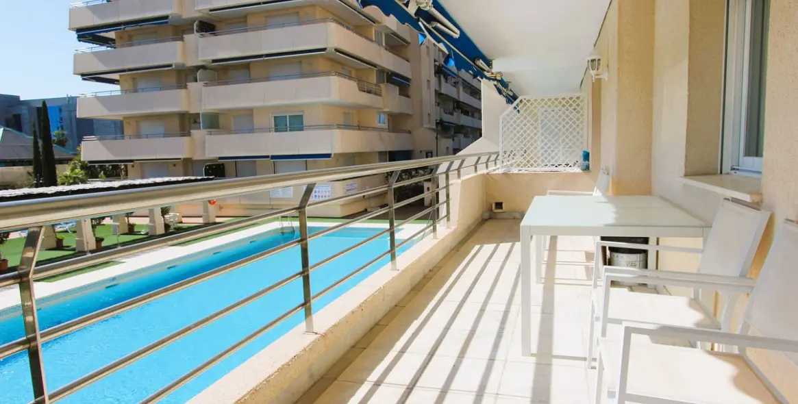 Продажа апартаментов на среднем этаже в Puerto Banús 15