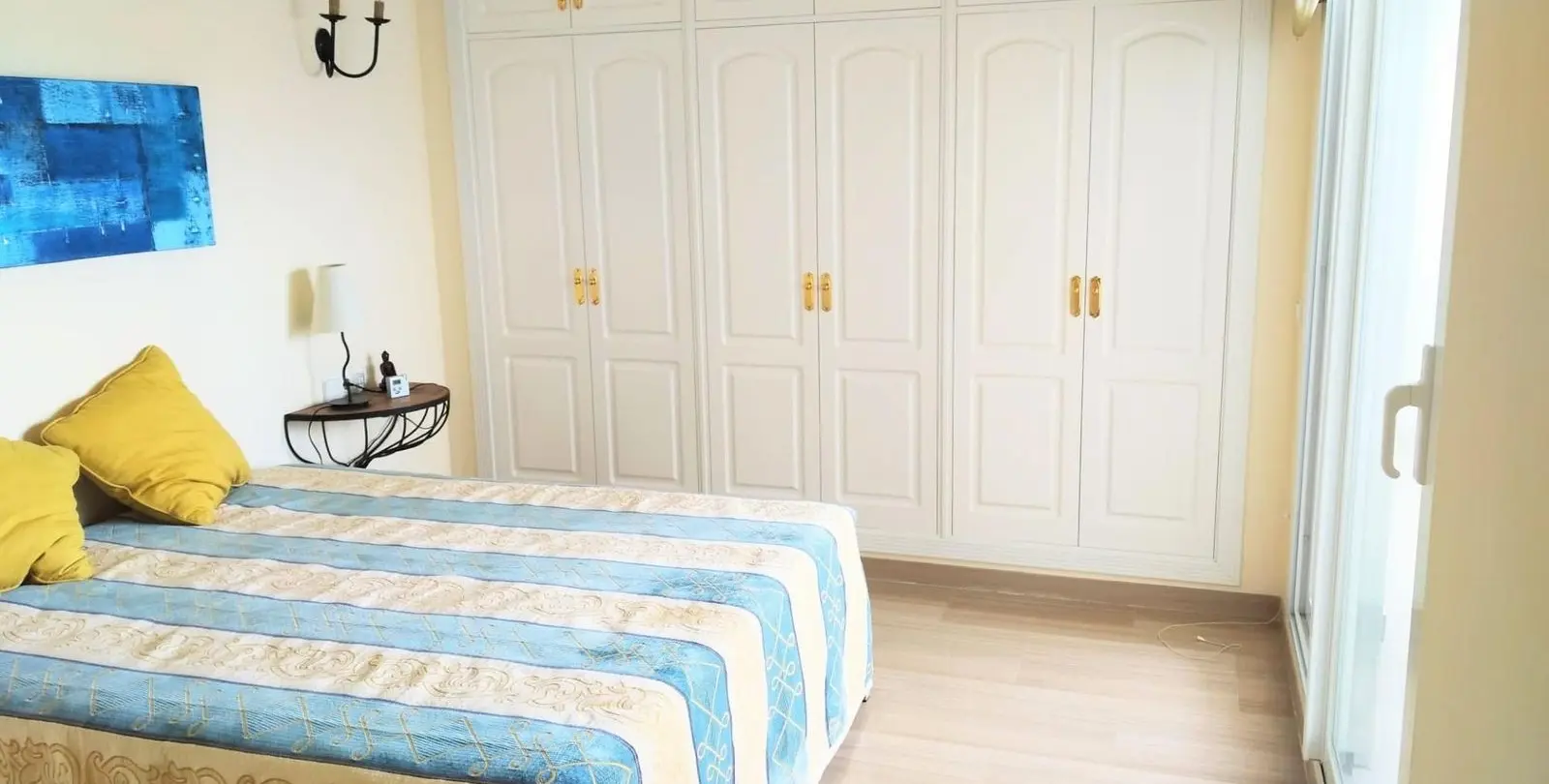 Venta de apartamento en planta media en Benalmadena 7