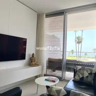 Sale of middle floor apartment in Estepona