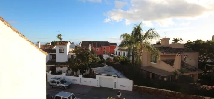 Sale of townhouse in Marbella 2