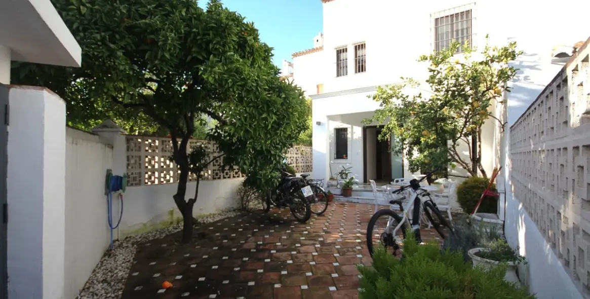 Sale of townhouse in Marbella 29