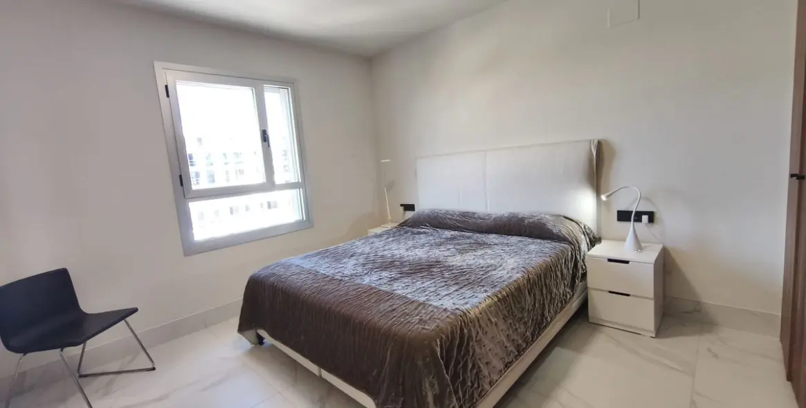 Sale of middle floor apartment in San Pedro de Alcántara 13