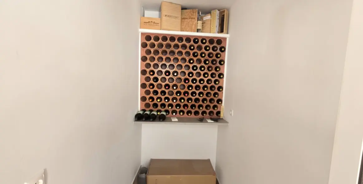 Продажа  отдельно стоящей виллы в Cerros del Aguila 29