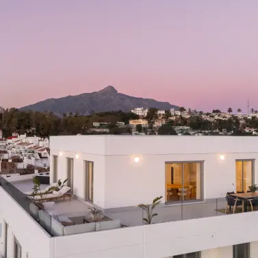 Sale of penthouse in La Campana