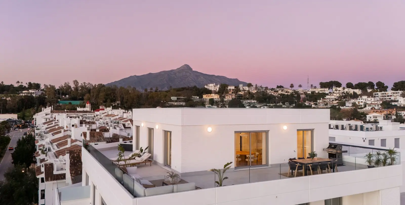 Sale of penthouse in La Campana 1