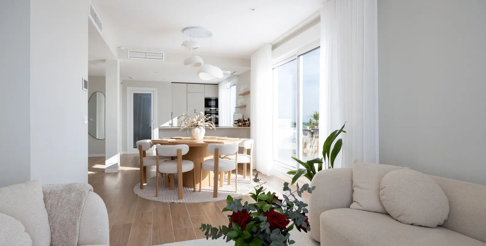 Sale of penthouse in La Campana 6