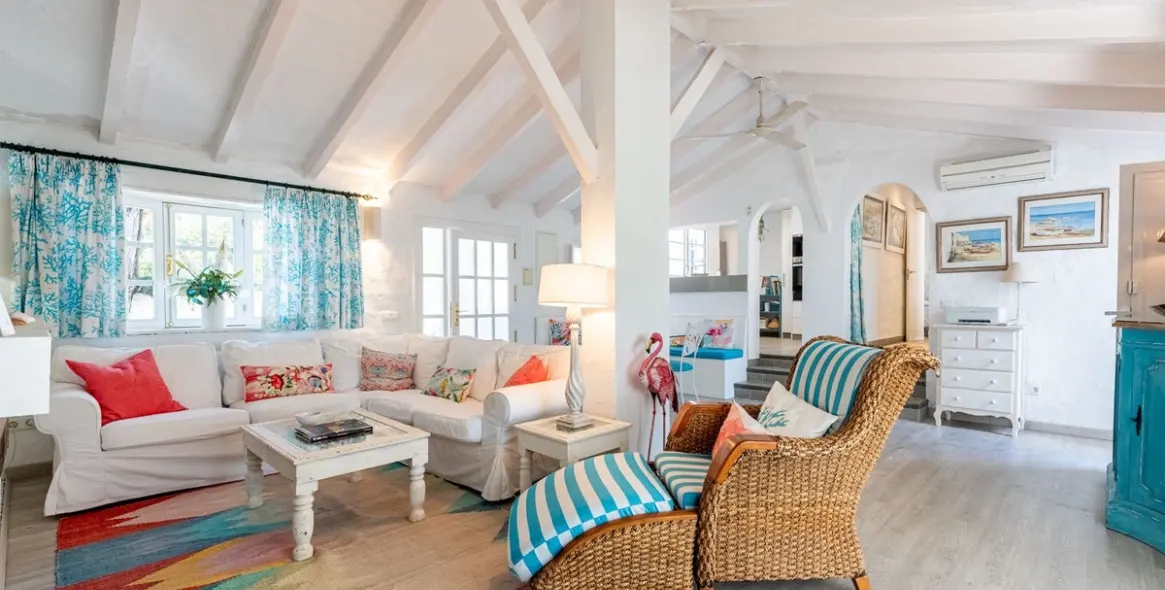 Продажа  отдельно стоящей виллы в Benahavís 4