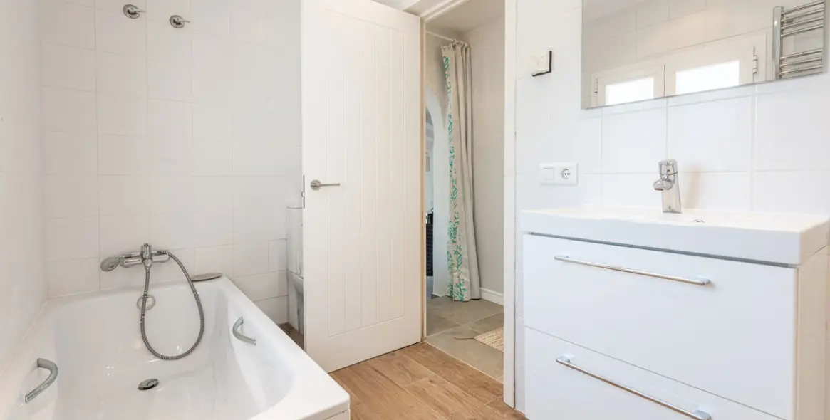 Продажа  отдельно стоящей виллы в Benahavís 20