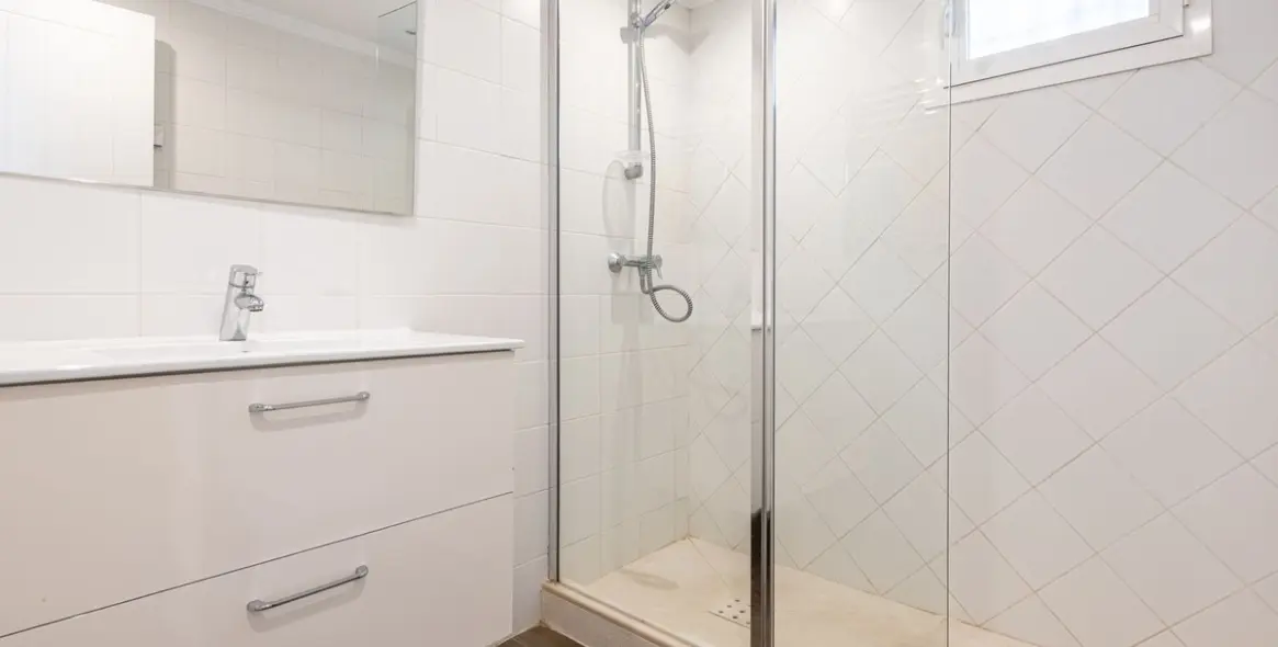 Продажа  отдельно стоящей виллы в Benahavís 24