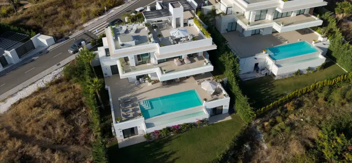 Venta de villa independiente en Estepona 4