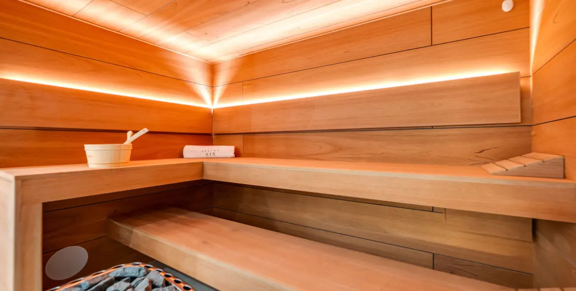 Sale of detached villa in Estepona 28