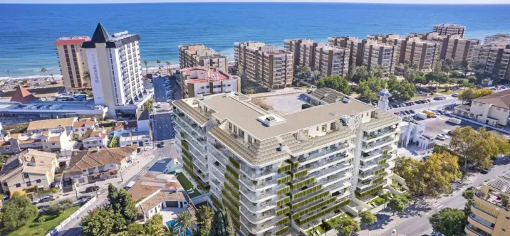 Venta de ático en Fuengirola 0