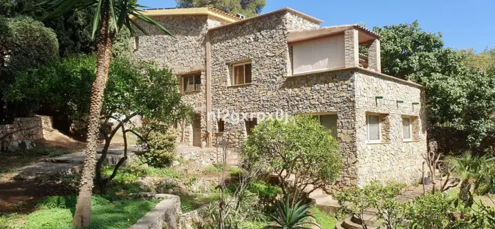 Venta de villa independiente en Marbella 0