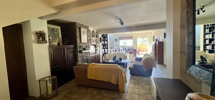 Venta de villa independiente en Marbella 1