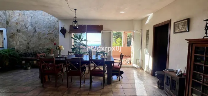 Venta de villa independiente en Marbella 4