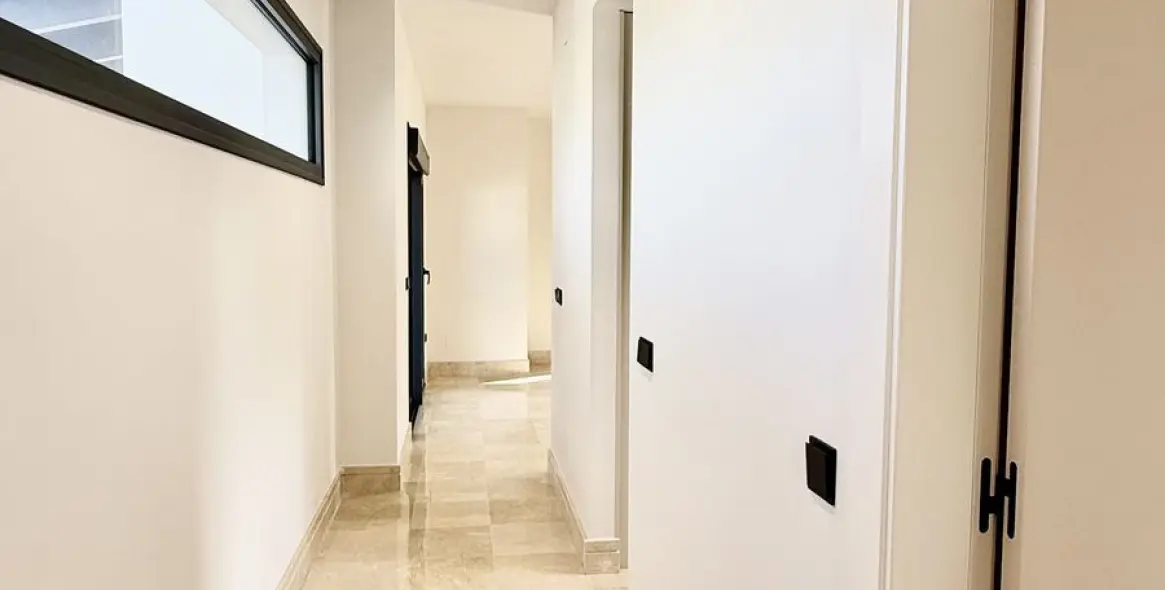 Sale of detached villa in Nueva Andalucía 20