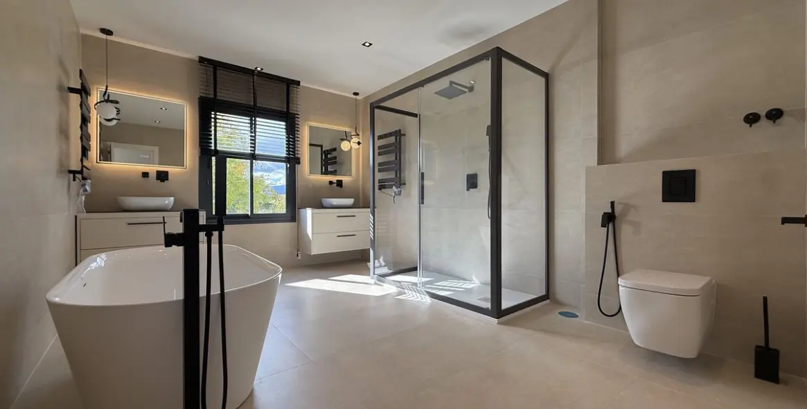 Alquiler a largo plazo de villa independiente en Nueva Andalucía 25