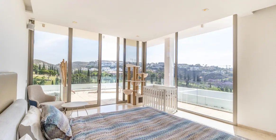 Venta de villa independiente en Benahavís 13