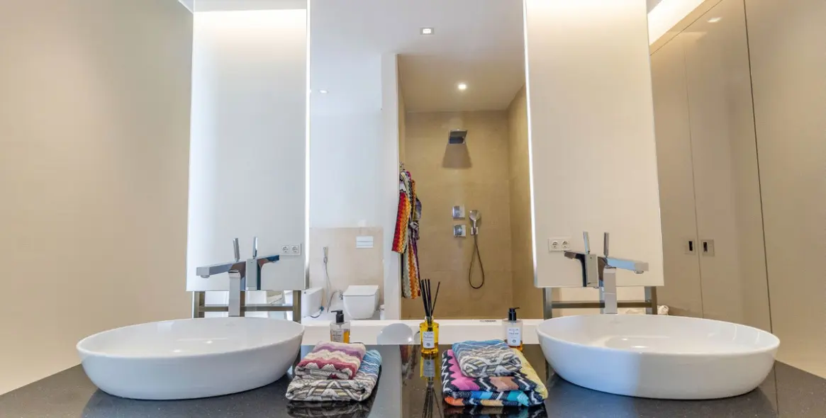 Venta de villa independiente en Benahavís 15