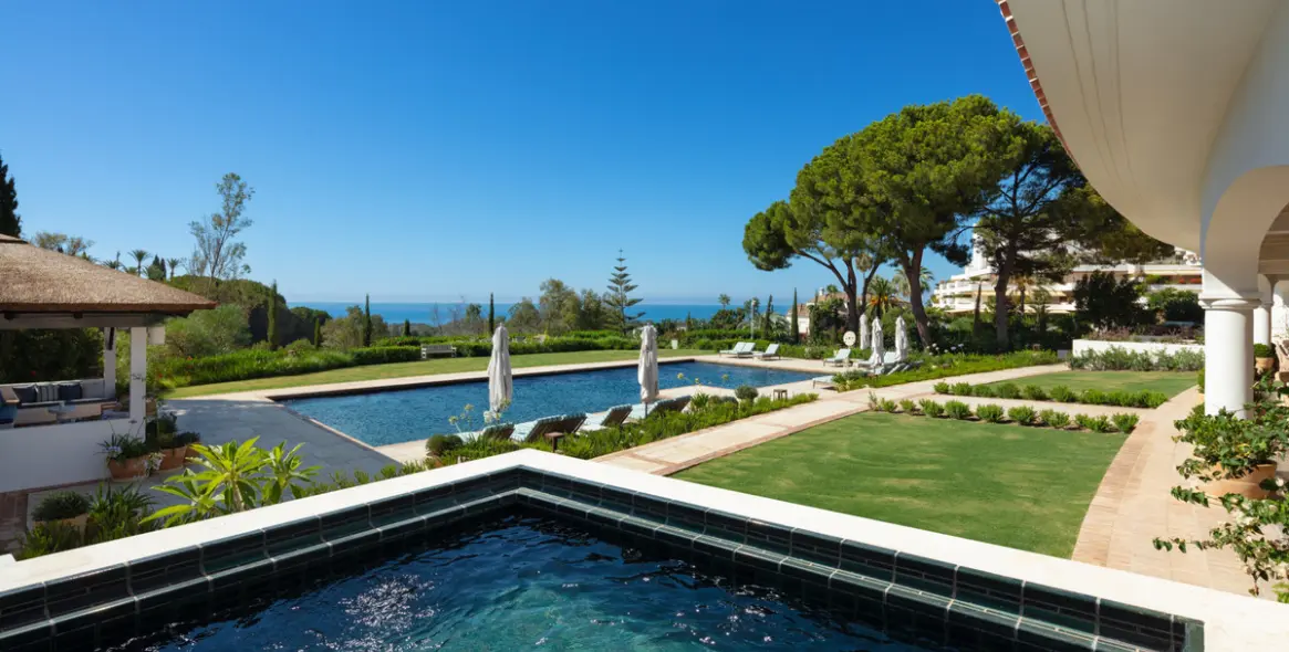 Продажа  отдельно стоящей виллы в The Golden Mile 18