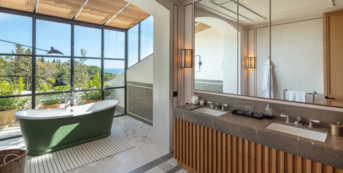 Продажа  отдельно стоящей виллы в The Golden Mile 20