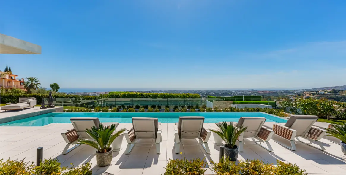 Продажа  отдельно стоящей виллы в La Quinta 5