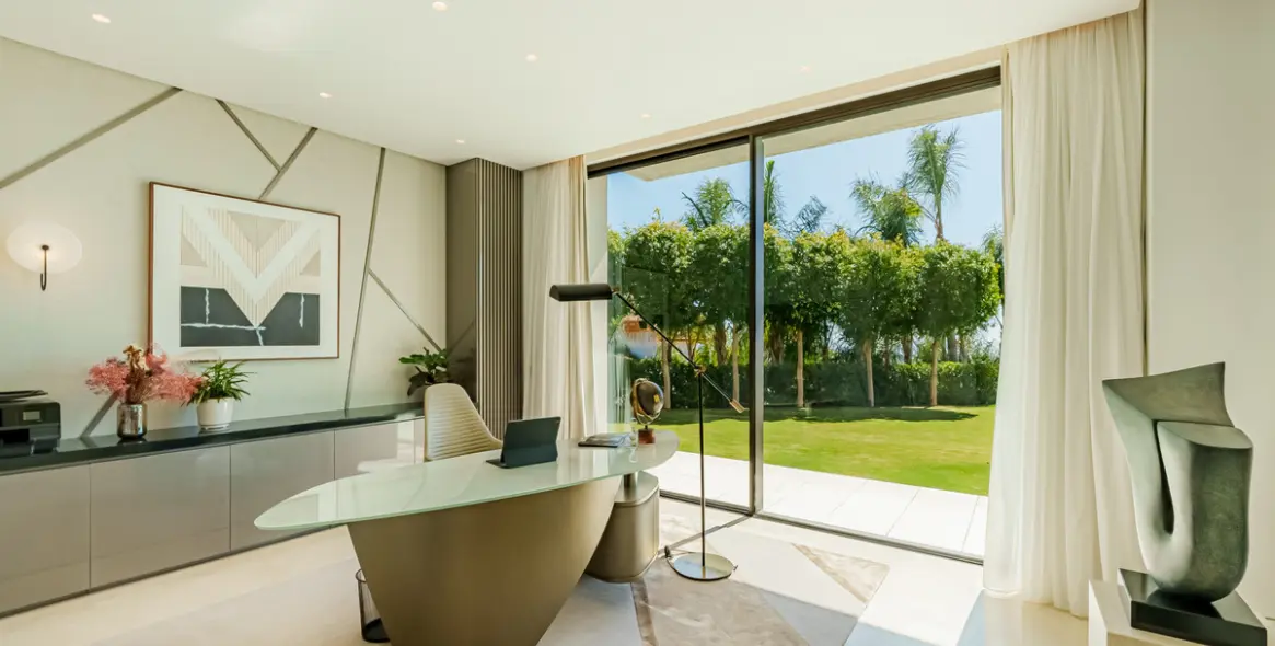 Продажа  отдельно стоящей виллы в La Quinta 13