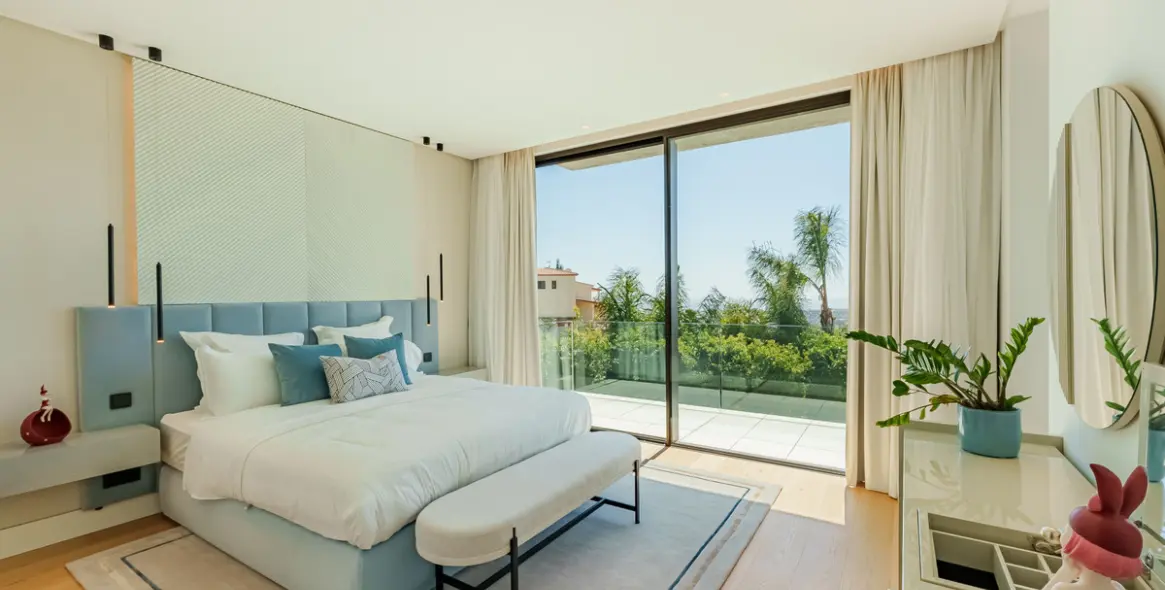 Продажа  отдельно стоящей виллы в La Quinta 19