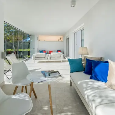 Долгосрочная аренда дома на две семьи в Marbella