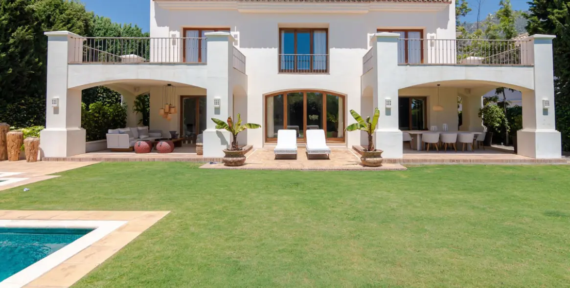 Долгосрочная аренда  отдельно стоящей виллы в The Golden Mile 21