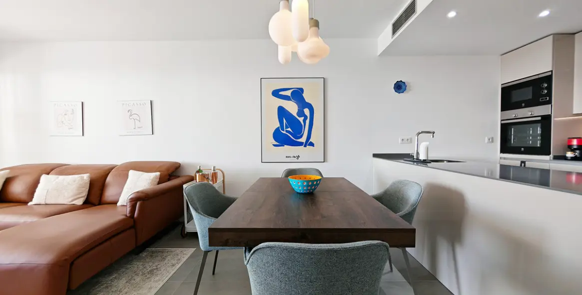 Sale of middle floor apartment in Manilva 3