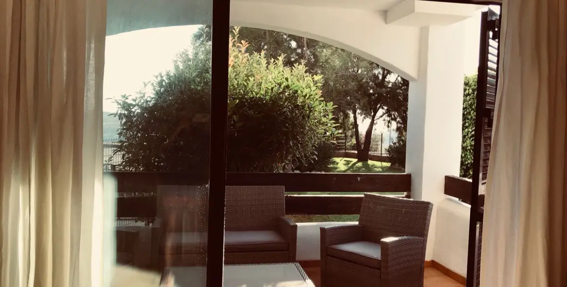 Продажа апартаментов на первом этаже в Doña Julia 11