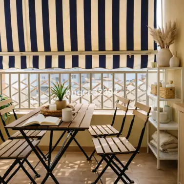 Venta de apartamento en planta media en Marbella