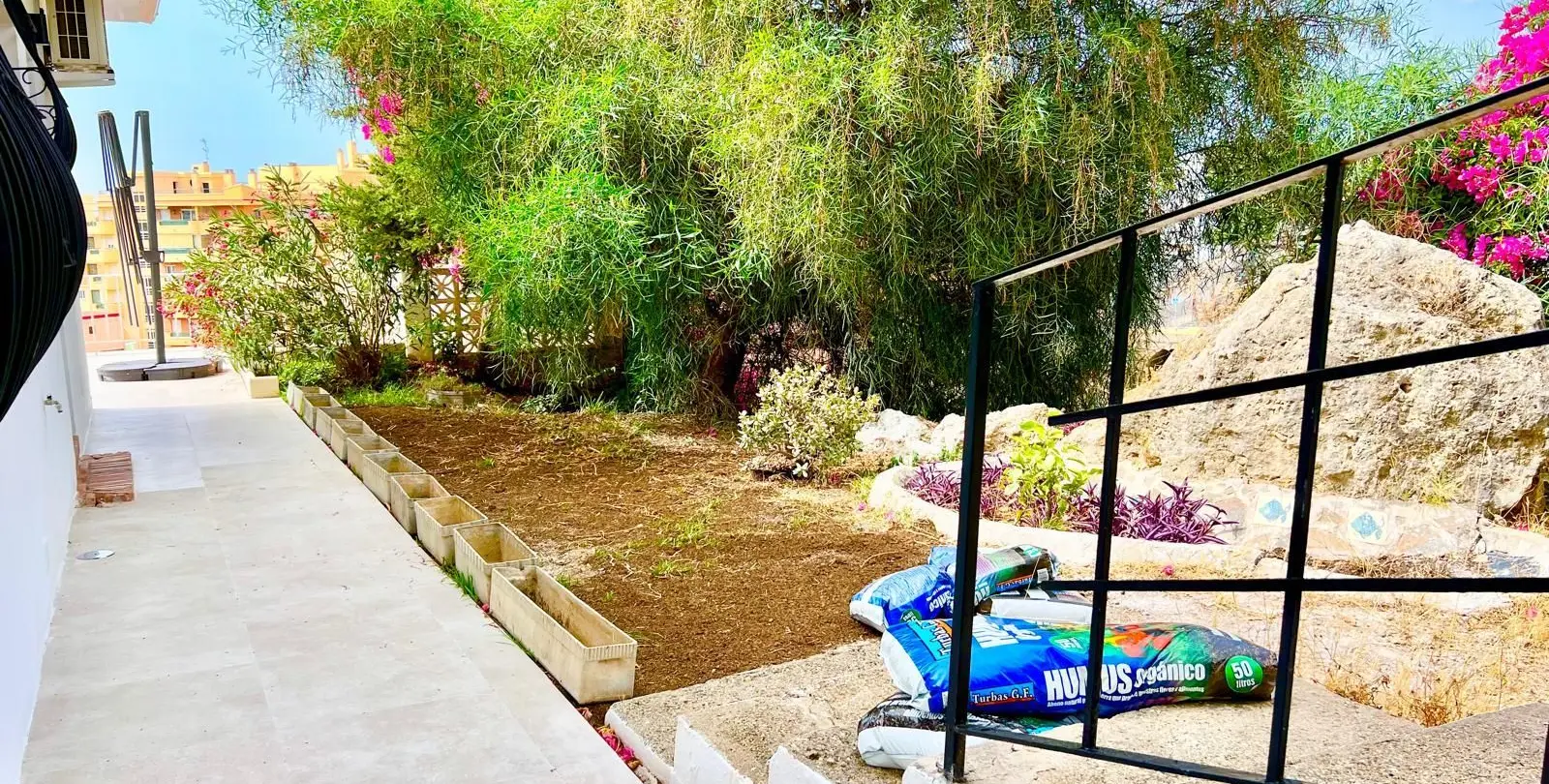 Sale of detached villa in Torreblanca 30