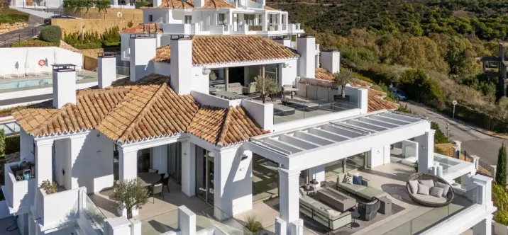 Venta de villa independiente en Nueva Andalucía 0