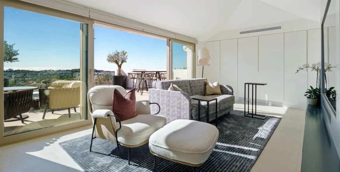Sale of detached villa in Nueva Andalucía 23