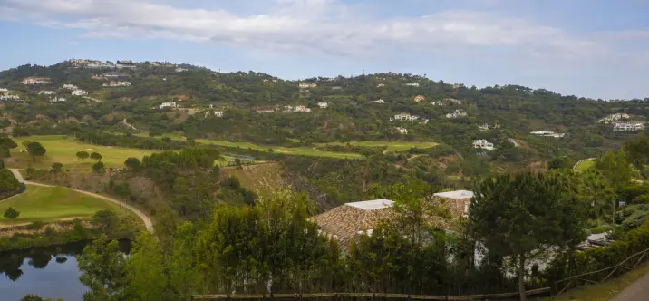 Venta de parcela residencial en La Zagaleta 3