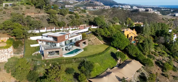 Venta de villa independiente en Benahavís 0