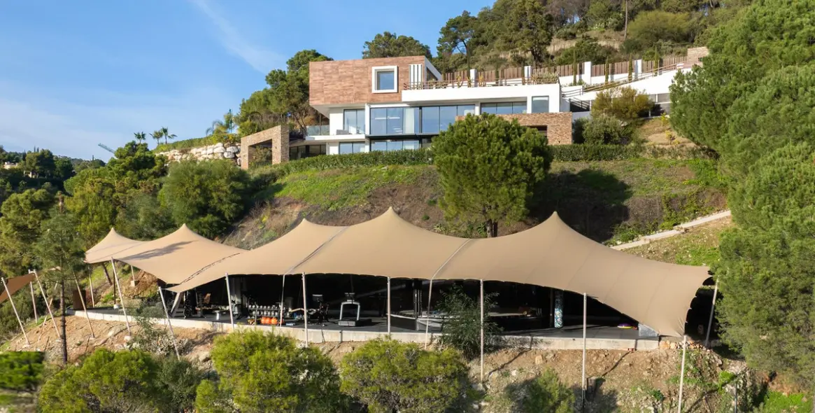 Продажа  отдельно стоящей виллы в Benahavís 26