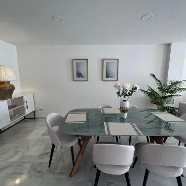 Долгосрочная аренда апартаментов на среднем этаже в Estepona