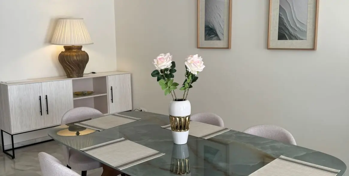 Долгосрочная аренда апартаментов на среднем этаже в Estepona 23