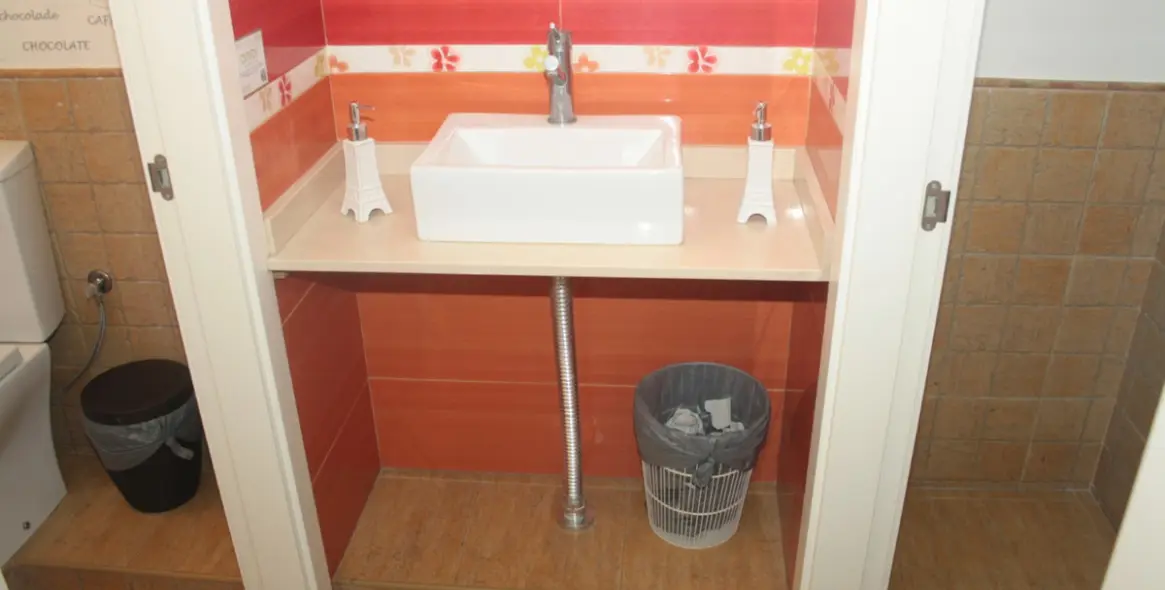 Sale of restaurant in Estepona 4