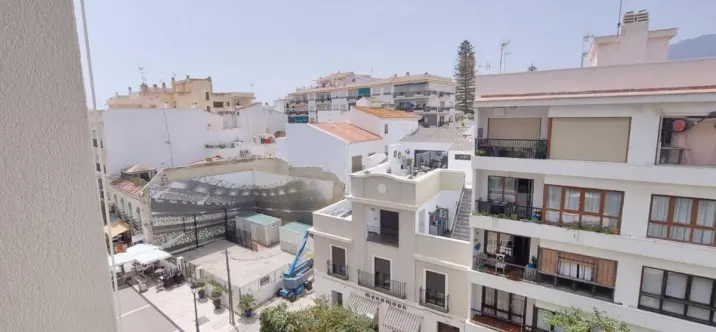 Sale of penthouse in Estepona 3