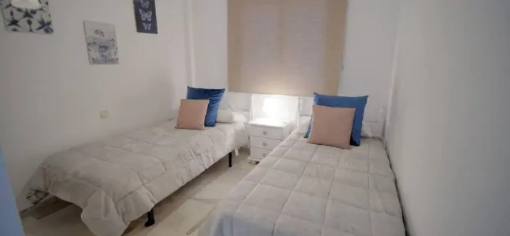 Sale of penthouse in Estepona 4