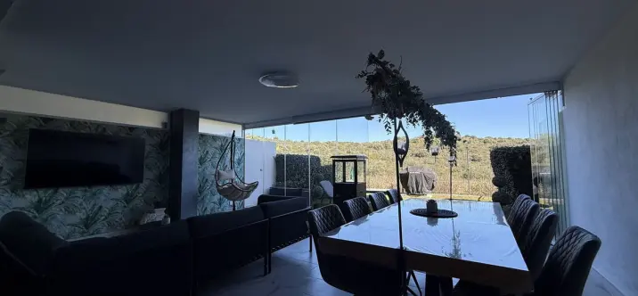 Sale of ground floor apartment in Estepona 1