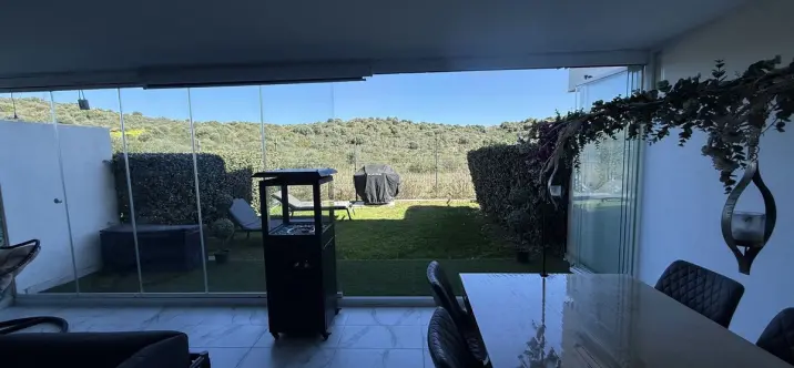 Sale of ground floor apartment in Estepona 3