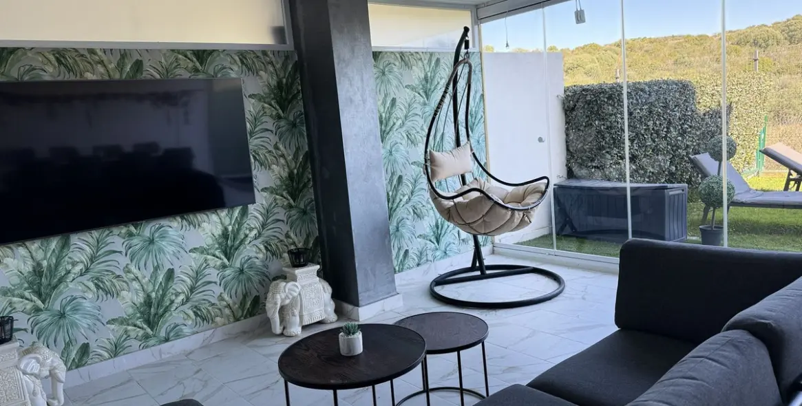 Продажа апартаментов на первом этаже в Estepona 5