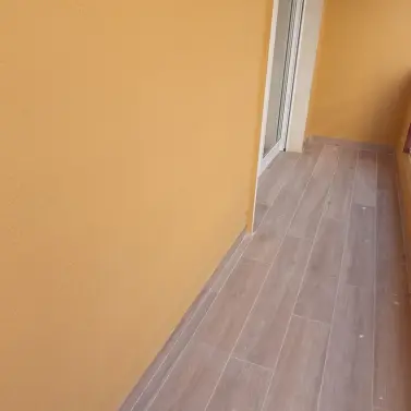 Sale of middle floor apartment in Fuengirola